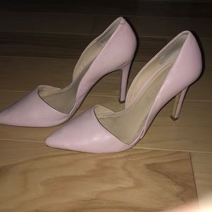Ballerina pink pumps from Banana Republic